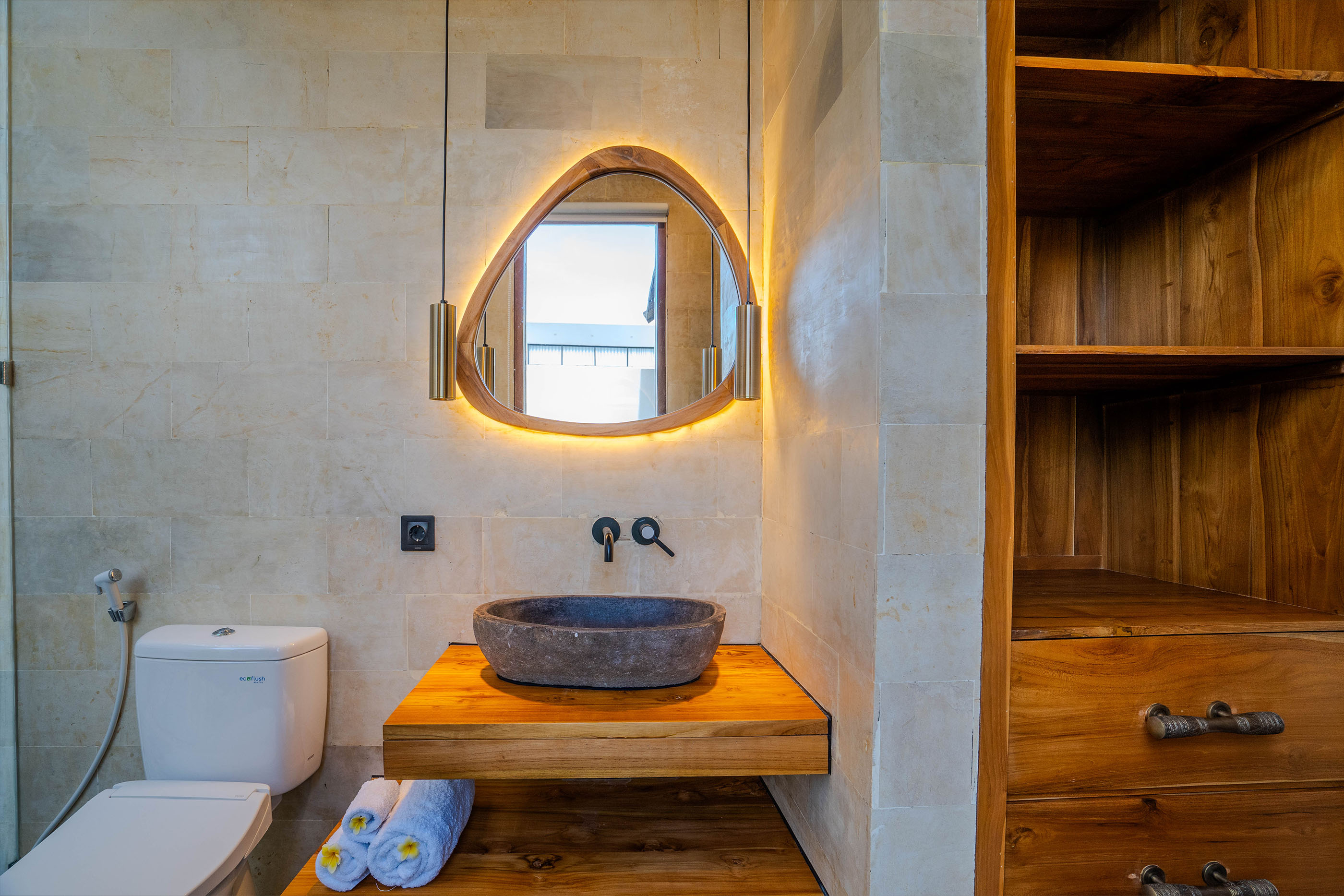 galerie Katamaya Bali ubytování